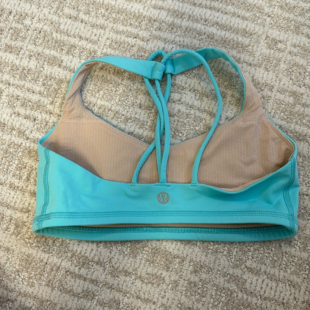 Lululemon teal sports bra size 4